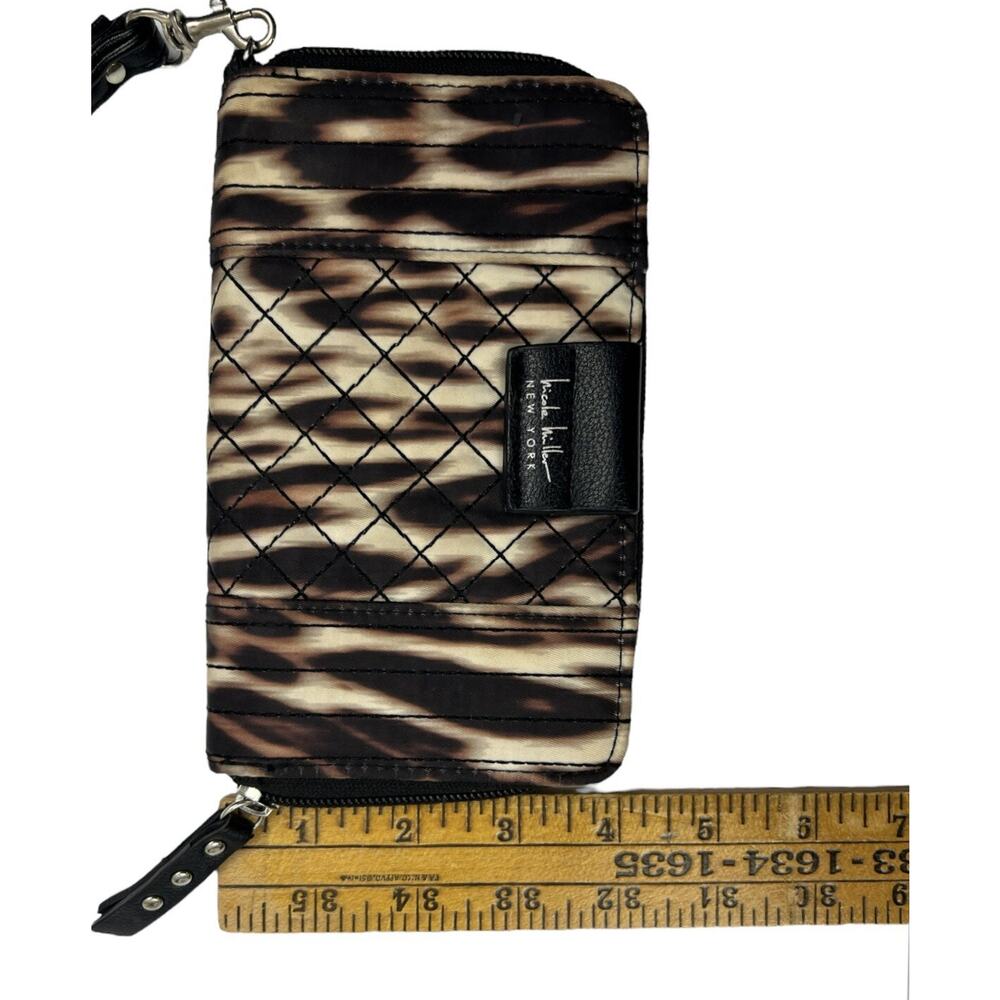 NWOT Nicole Miller Animal Print Wallet Brown Black Wristlet Zip Coin Credit Card - Picture 7 of 7